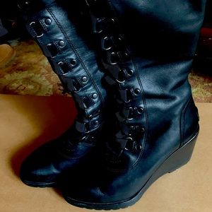 Sorel Wedge Boots